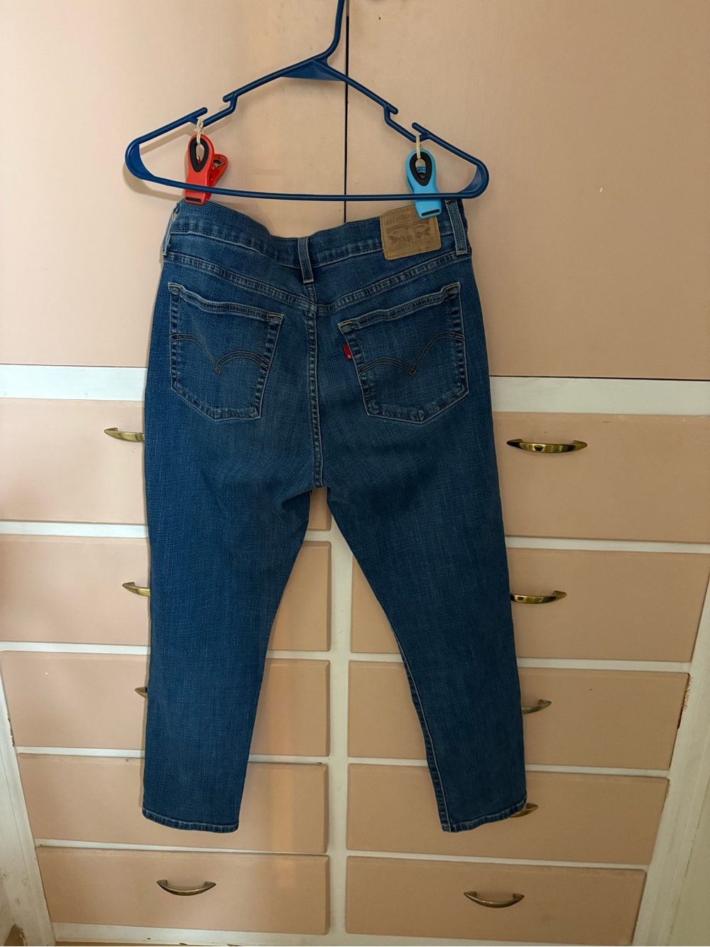 Levi's Women's Medium Blue Relaxed Boyfriend Jeans - Picture 3 of 6